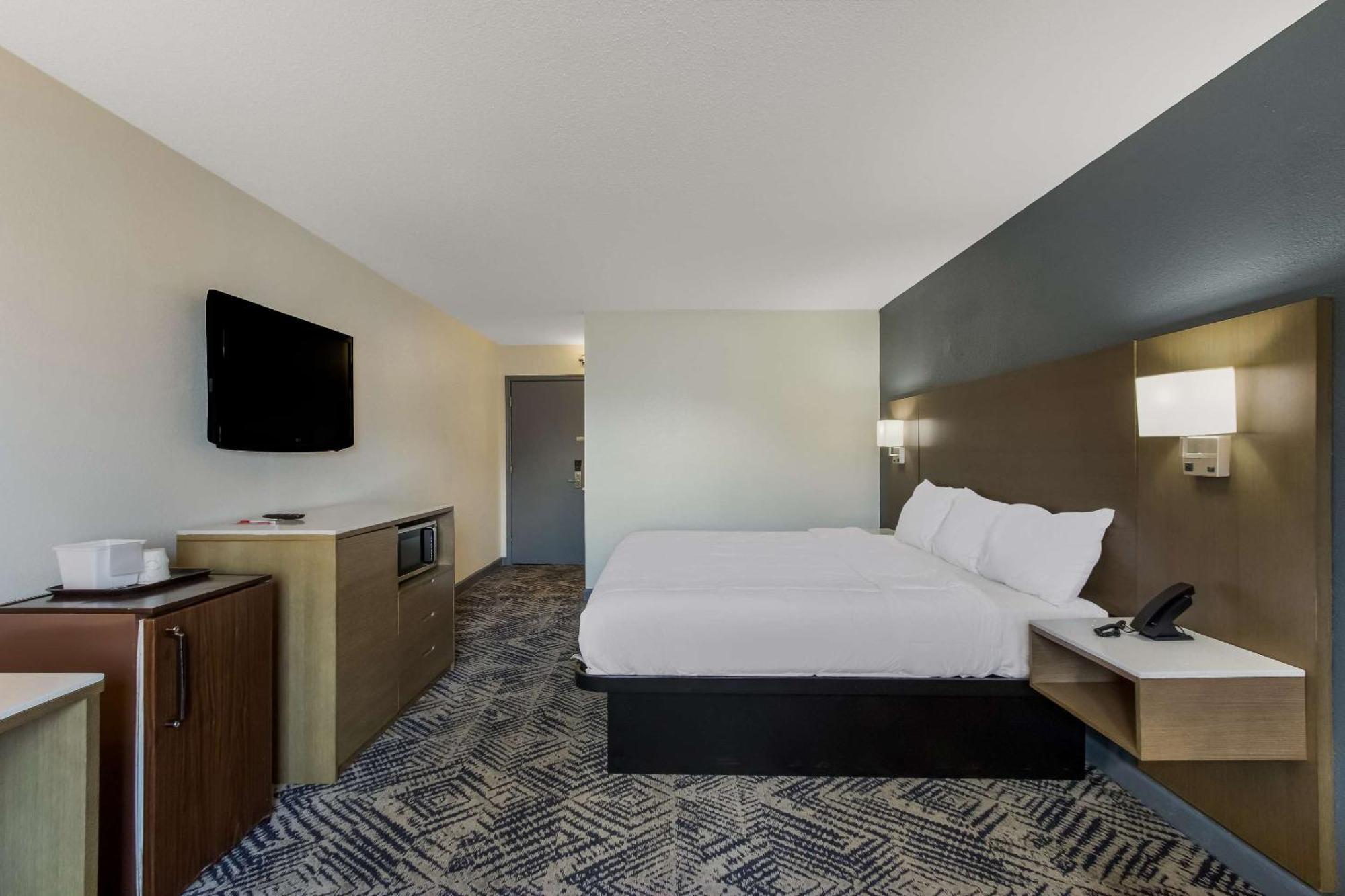 Econo Lodge Cherry Point Хейвлок Экстерьер фото